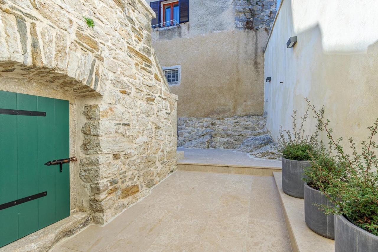 Casa Amelia In Pićan Exterior foto